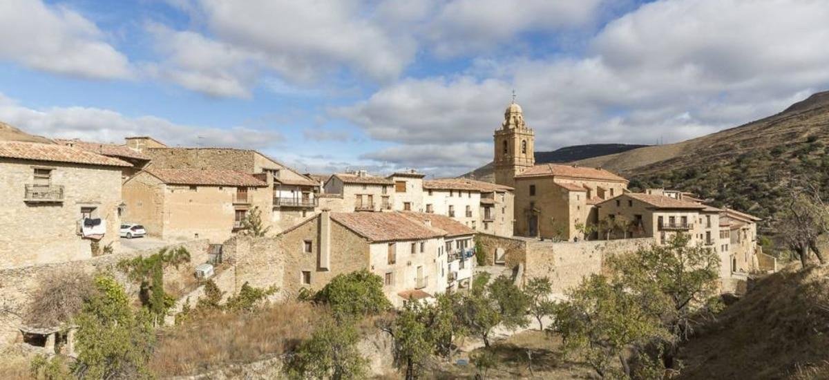Así es el secreto medieval de Teruel que no te puedes perder: un pequeño pueblo que es de los más bonitos de España