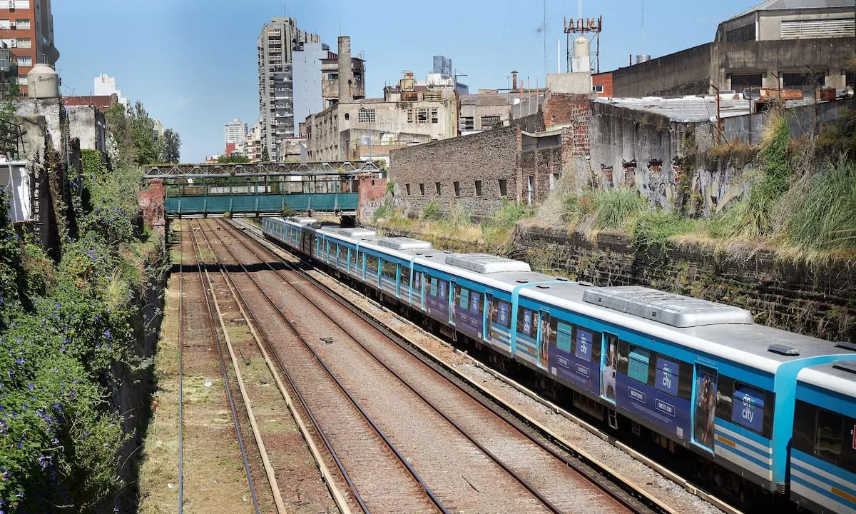 Demoras y cancelaciones en los trenes hoy: así funcionan los servicios del Roca, Sarmiento, Mitre y San Martín este lunes 7 de septiembre