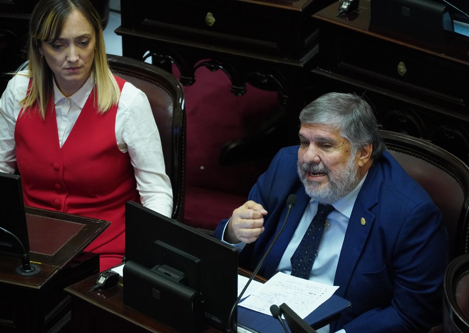"No tengo otra opción": murmullos y polémica con Victoria Villarruel justo antes de la aprobación de la reforma laboral en el Senado