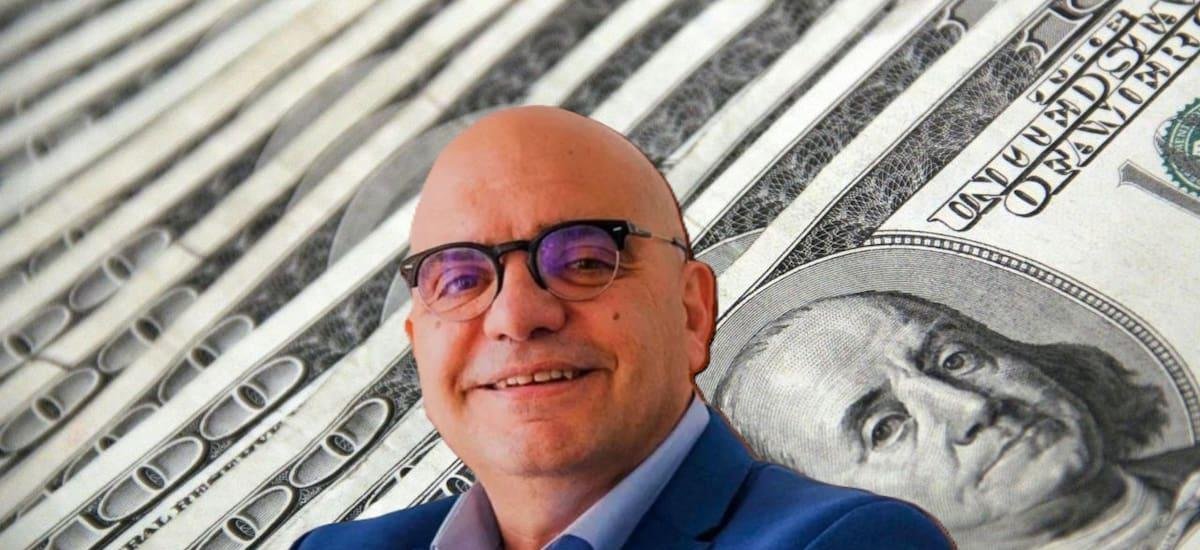 La nueva “bomba” del Gurú del Blue sobre la “escalerita” de tasas para ahorristas: “Comprar dólares...” - El Cronista