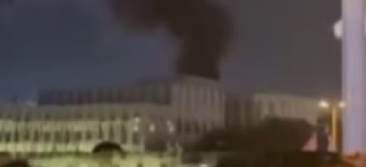 Guerra con Irán: un dron impactó contra el consulado de EE.UU. en Dubai