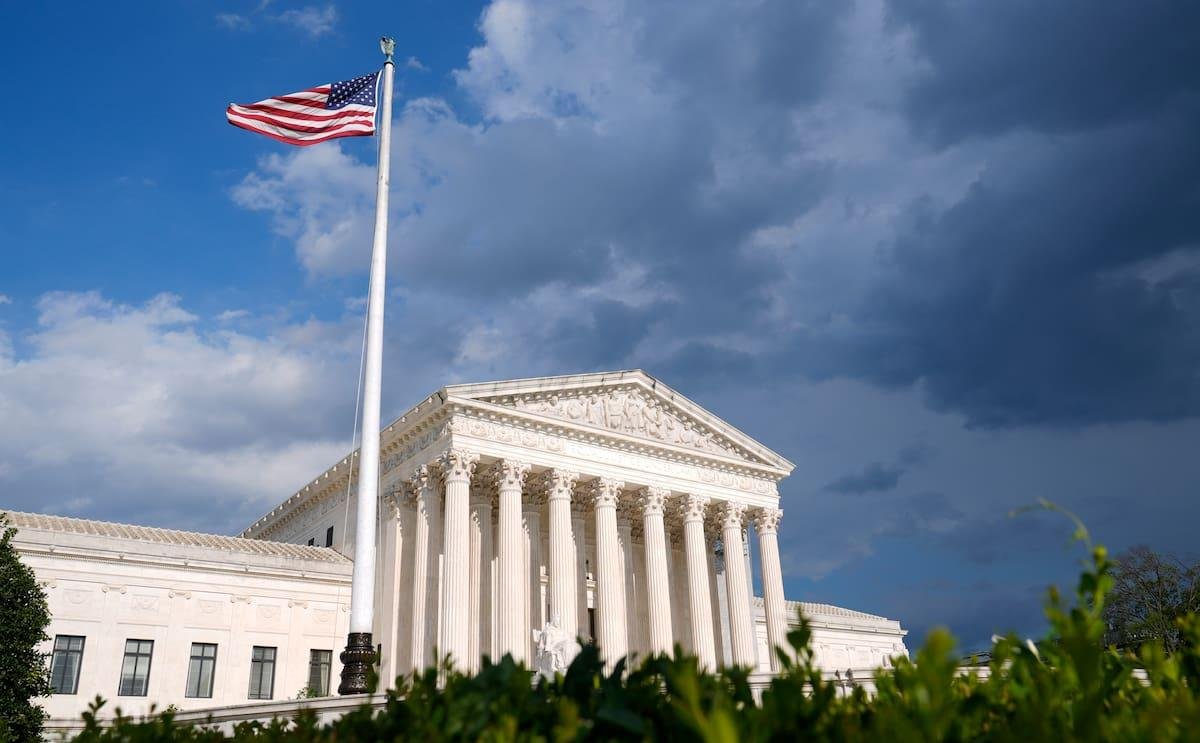 Director de HRW llama a plantar cara a EEUU, Rusia y China