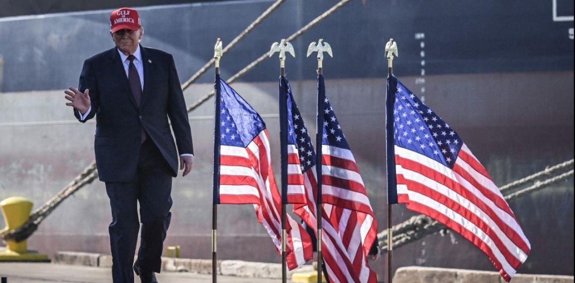 Trump, entre misiles y molinos de viento