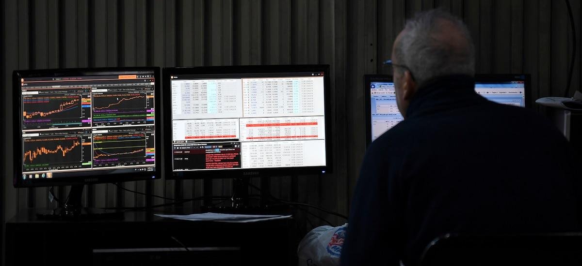 El mercado argentino sufre la volatilidad global, pero cae menos que los vecinos: qué hay detrás del menor impacto