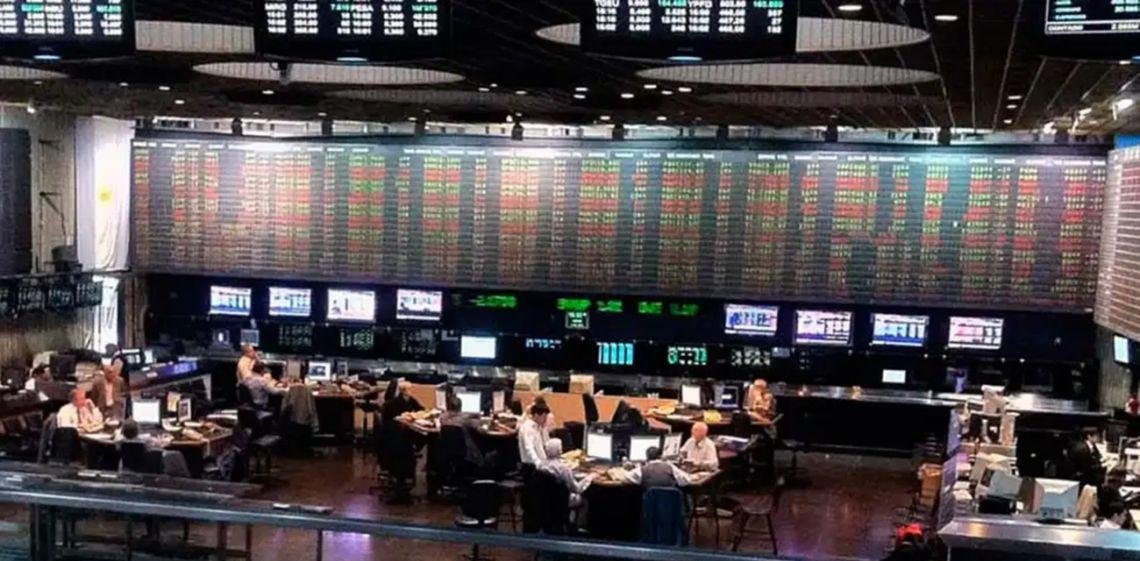 Guerra en Medio Oriente: qué pasa con YPF, los bancos y el bono AL27