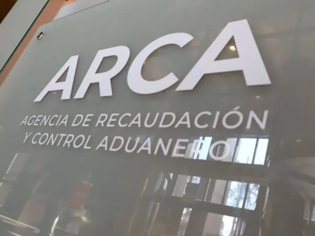 Denuncia de ARCA: allanan 32 propiedades en Canning por evasiГіn impositiva agravada y posible lavado de activos
