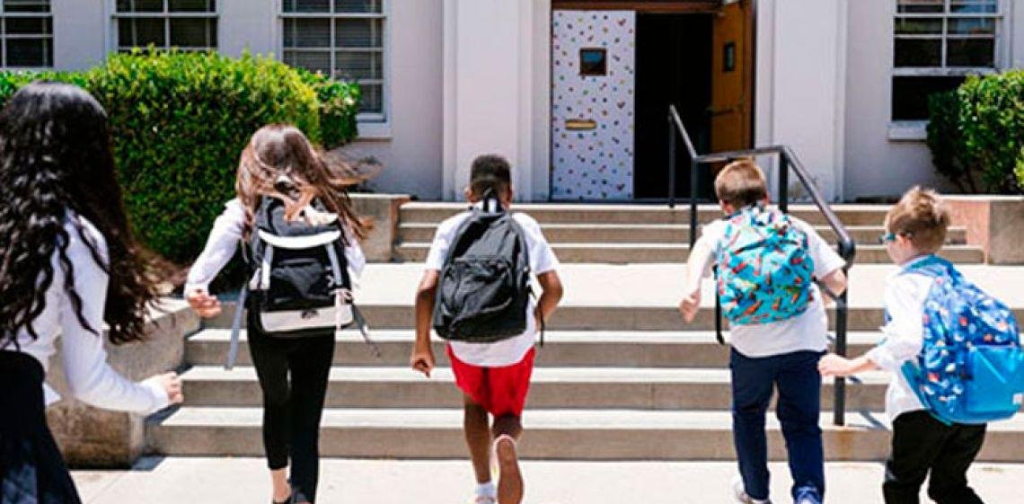 Empiezan las clases en secundaria y la Ciudad refuerza controles por el UPD