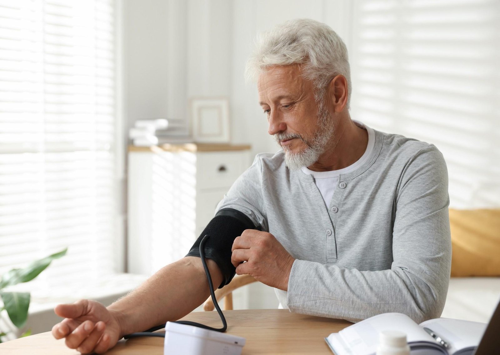 Hipertensión: probióticos, potasio y ruido, las nuevas claves no farmacológicas para bajar la presión