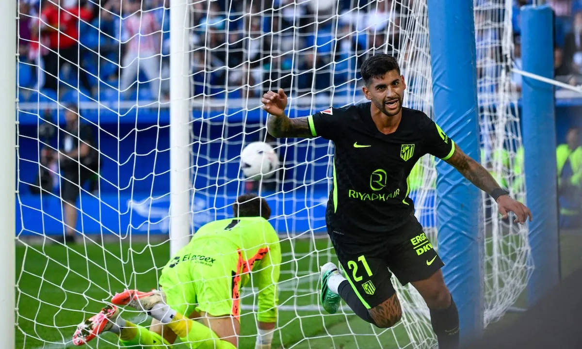 Atlético de Madrid le ganó a Alavés con un gol de cabeza de Cuti Romero: buen ingreso de Julián Alvarez