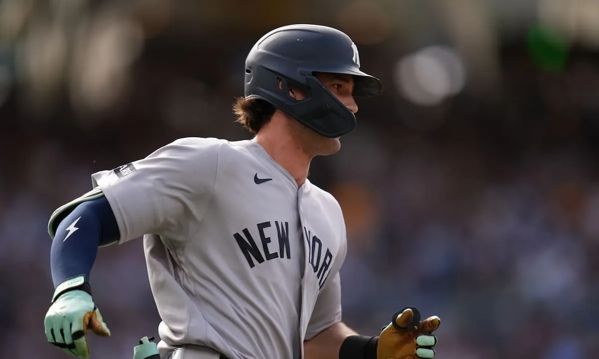 Spencer Jones inicia ataque clave ante equipo de su ciudad natal y Yankees vencen 5 a 1 a Padres