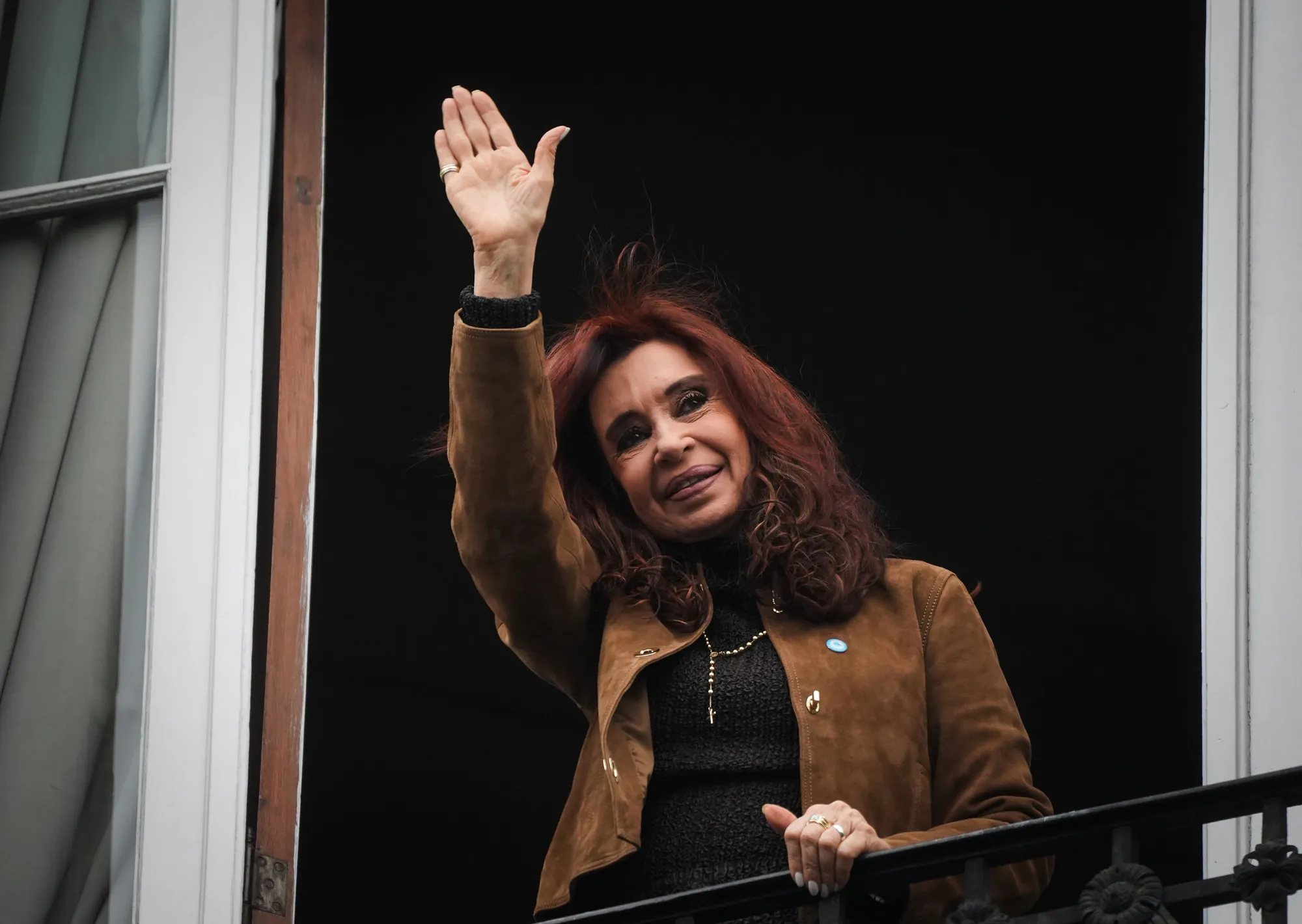 Día de la Lealtad por separado: Kicillof defendió a Cristina Kirchner y La Cámpora llenó San José 1111