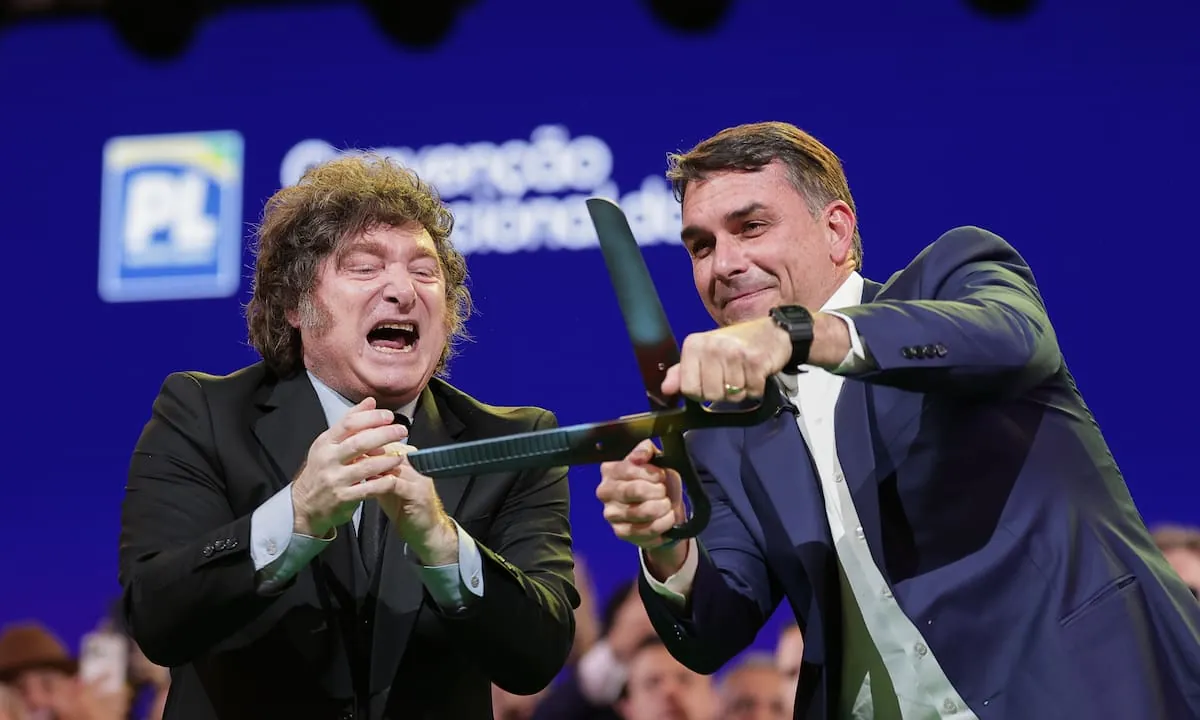 Flavio Bolsonaro responsabilizó a Lula por el conflicto diplomático con Argentina: “Romper con Buenos Aires no era inevitable”