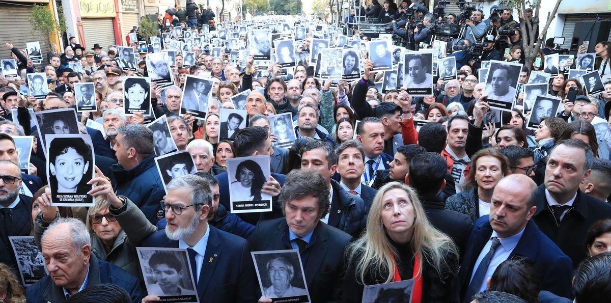 El Gobierno celebró el ataque a Irán y pidió que contribuya a esclarecer el atentado a la AMIA