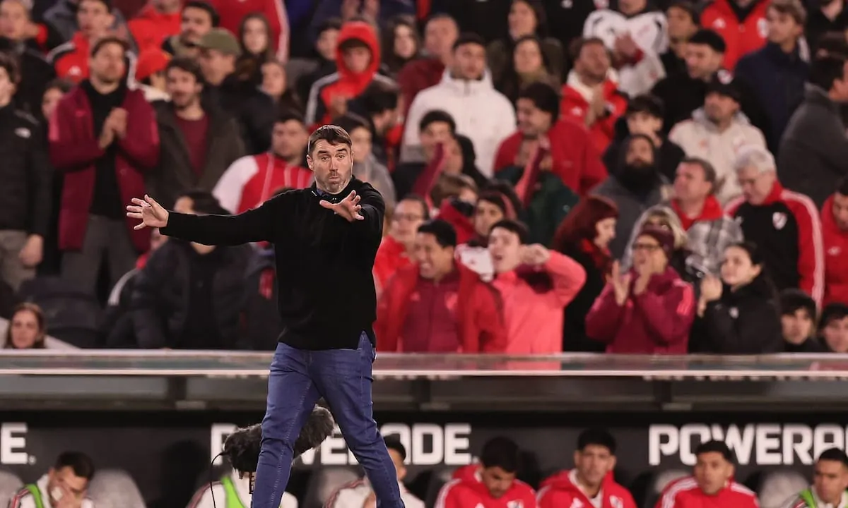 Eduardo Coudet fue autocrítico, pero tampoco supo explicar por qué le empataron el partido a River
