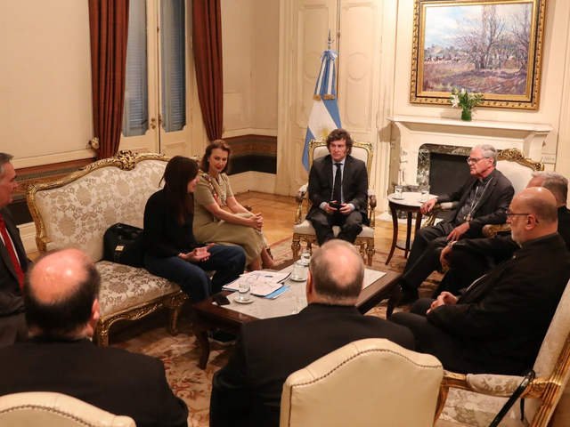 Pese a la frГ­a relaciГіn, Javier Milei y los obispos intercambiaron por carta saludos y anhelos de paz social