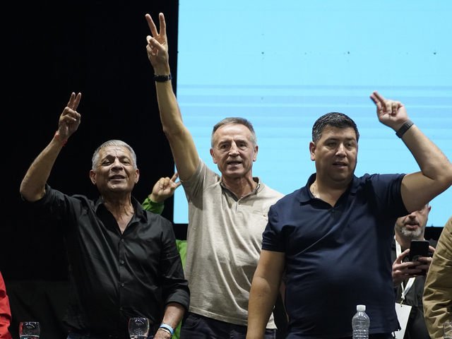 La CGT sale a la calle contra la reforma laboral y denuncia una вЂњprovocaciГіnвЂќ del Gobierno para alterar la paz social