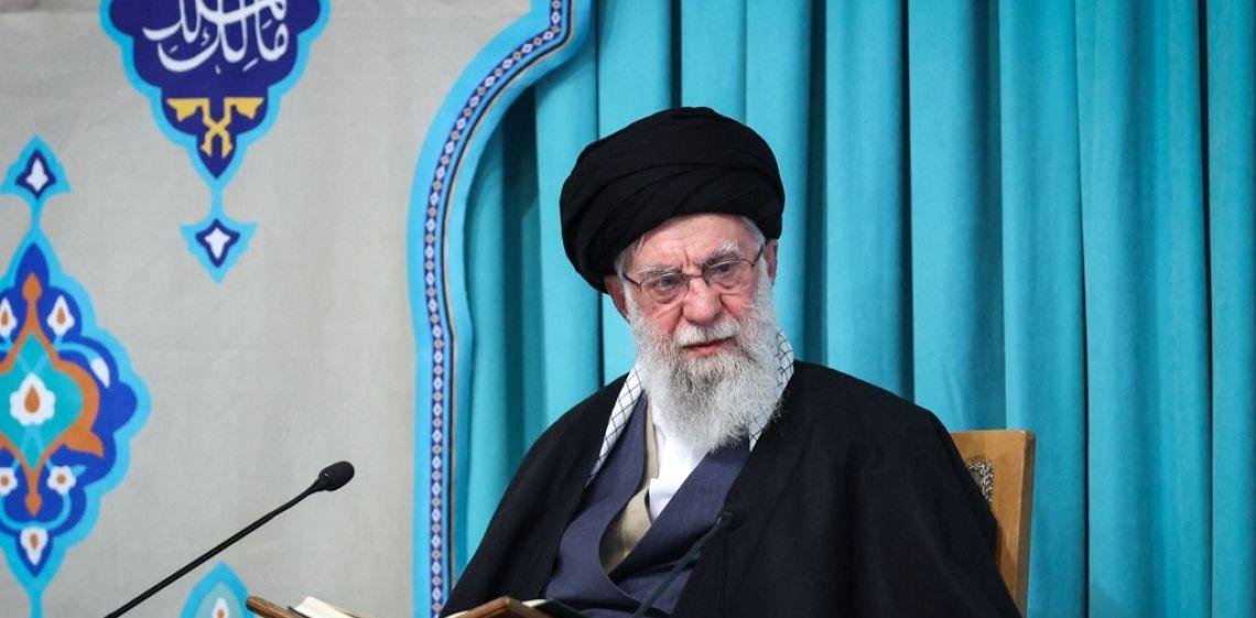 Irán suspendió el funeral de Alí Jamenei por ataques de Israel y Estados Unidos en Teherán