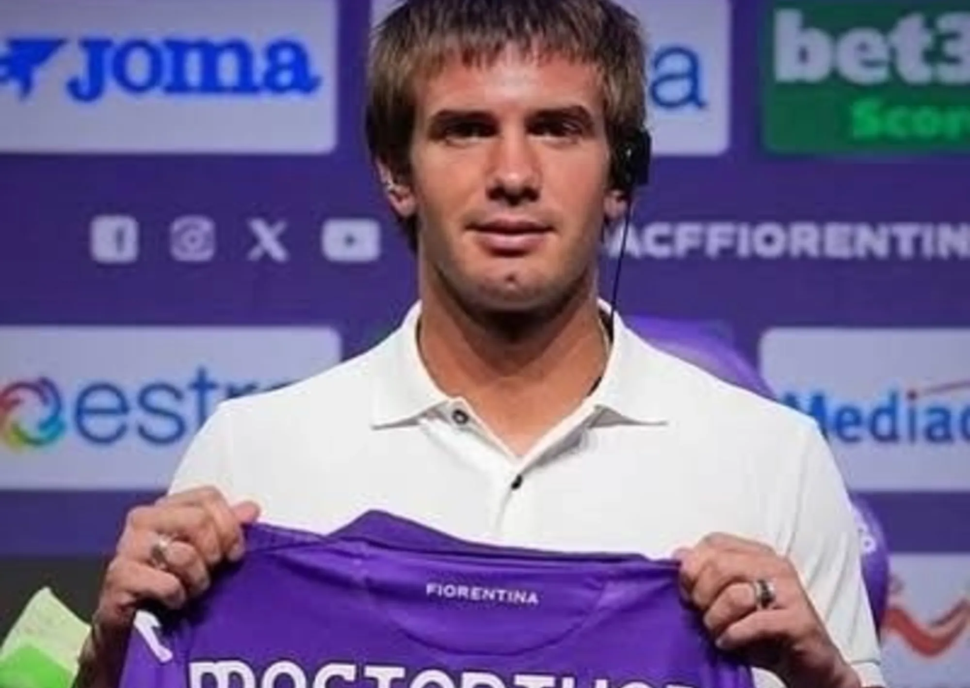 Mastantuono fue presentado en Fiorentina y habló de su salida del Real Madrid: "No es una revancha"