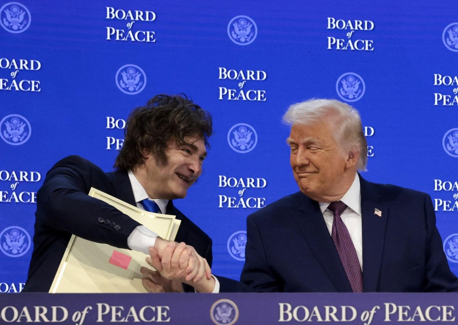 Javier Milei elogió la operación conjunta de Estados Unidos e Israel, los definió como aliados y condenó "las atrocidades" de Irán