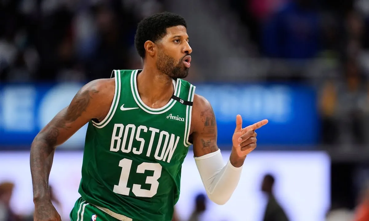Paul George anota 38 puntos al debutar con Celtics, que caen