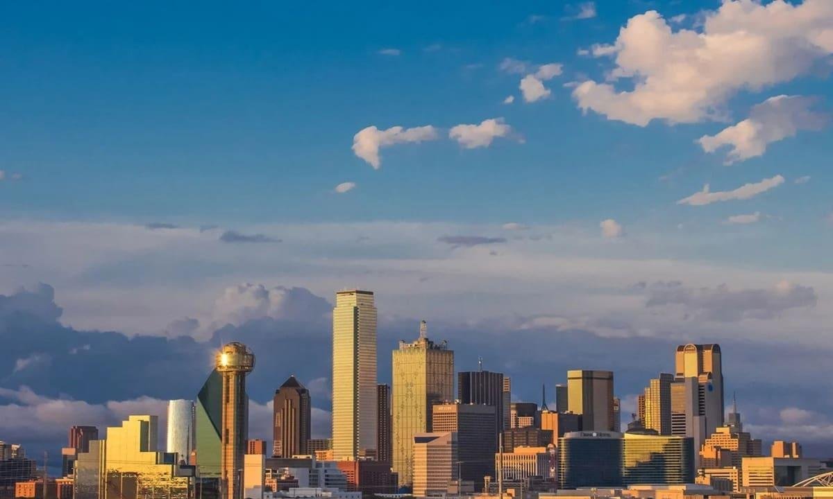 Menos impuestos y ambiente ideal para negocios: ¿por qué muchos están migrando a esta ciudad de Texas?