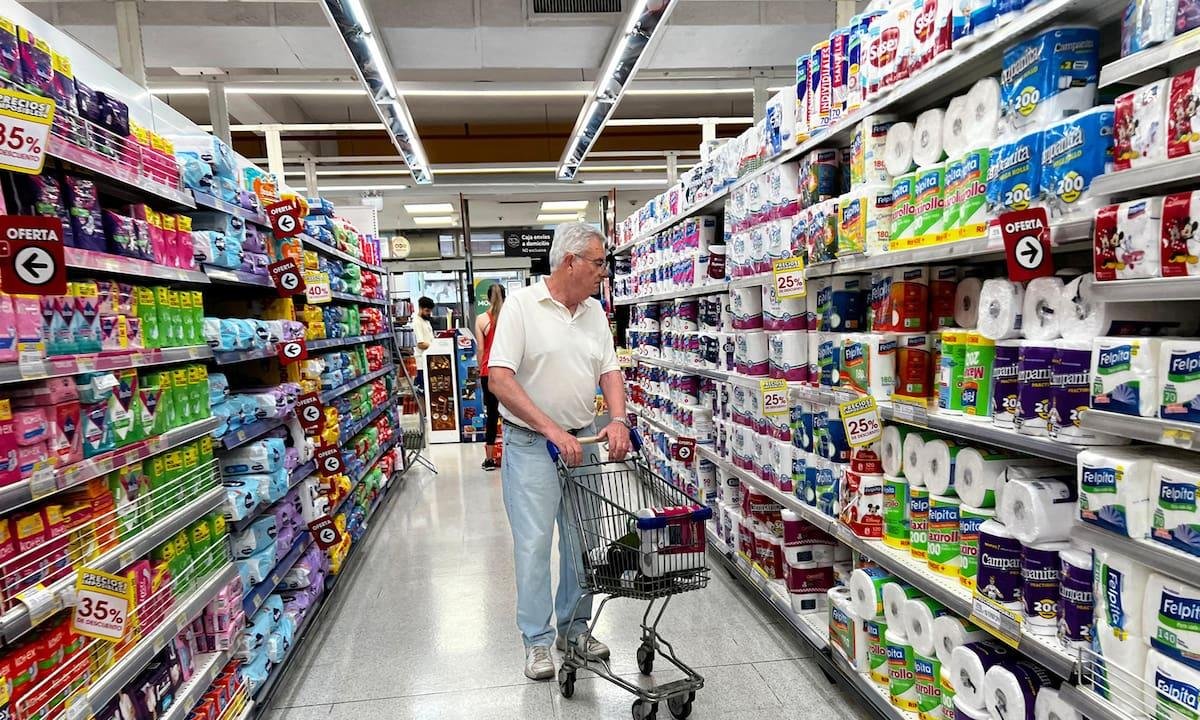 Jubilados de la Anses: estos son los nuevos beneficios y descuentos anunciados por el Gobierno