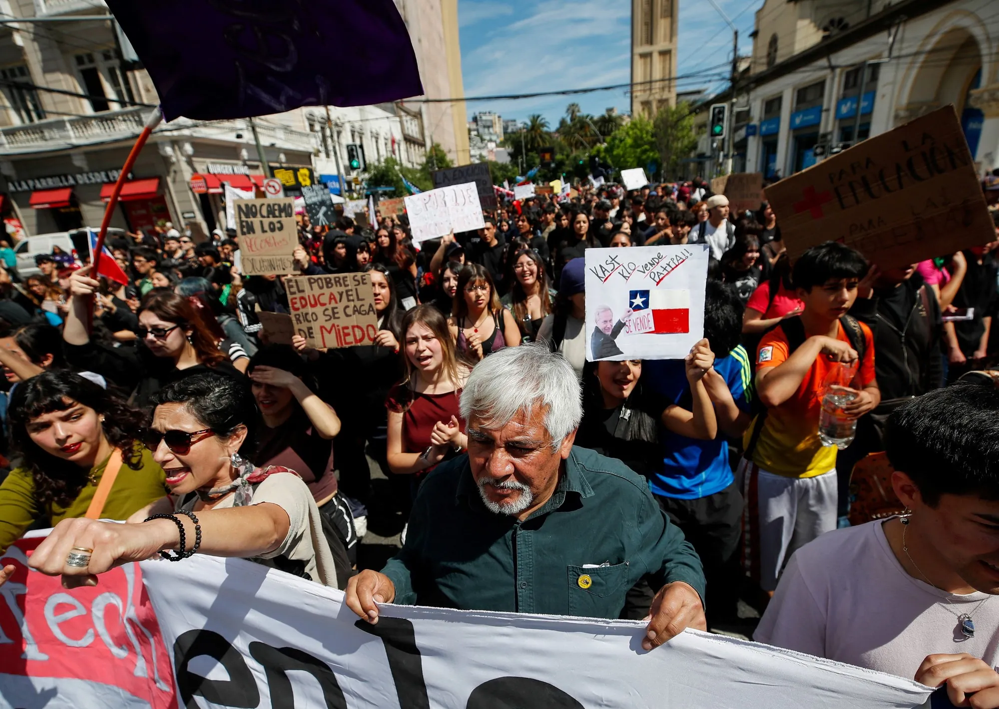 El 64 por ciento de los chilenos desaprueba la gestión del gobierno de José Antonio Kast