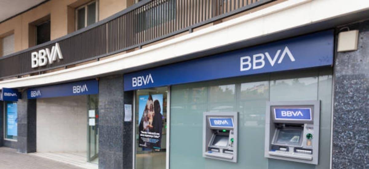 BBVA anunció el cierre de sus sucursales en todo México ¿cuándo cierran y por qué?