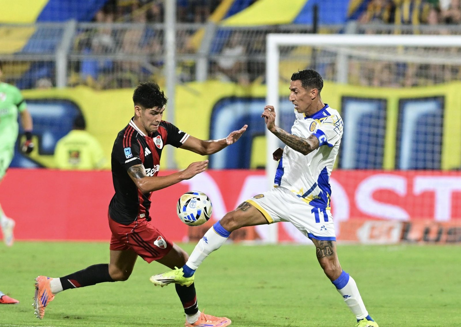 Con un Di María en modo campeón del mundo, River y Rosario Central jugaron un partido intenso al que sólo le faltaron los goles