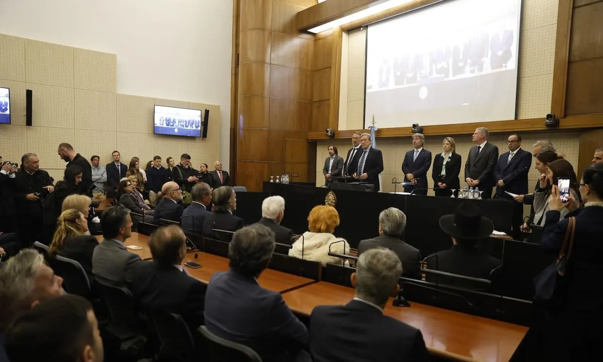 Fotogalería: la jura de Yadarola y Bertuzzi reunió a emisarios del Gobierno con la familia judicial