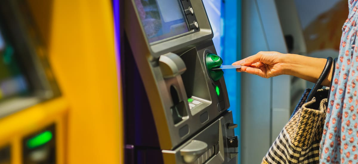 Alerta bancos: clientes de BBVA, Banamex y Banco Azteca deberán presentar este documento o no podrán sacar dinero