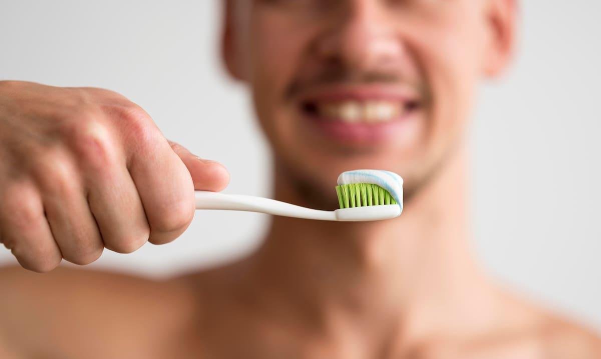 ¿Cada cuánto hay que cambiar el cepillo de dientes?