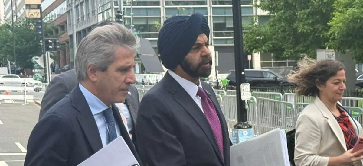 El Banco Mundial confirmó que trabaja en una garantía de USD 2.000 millones para asistir a la Argentina en sus pagos de deuda