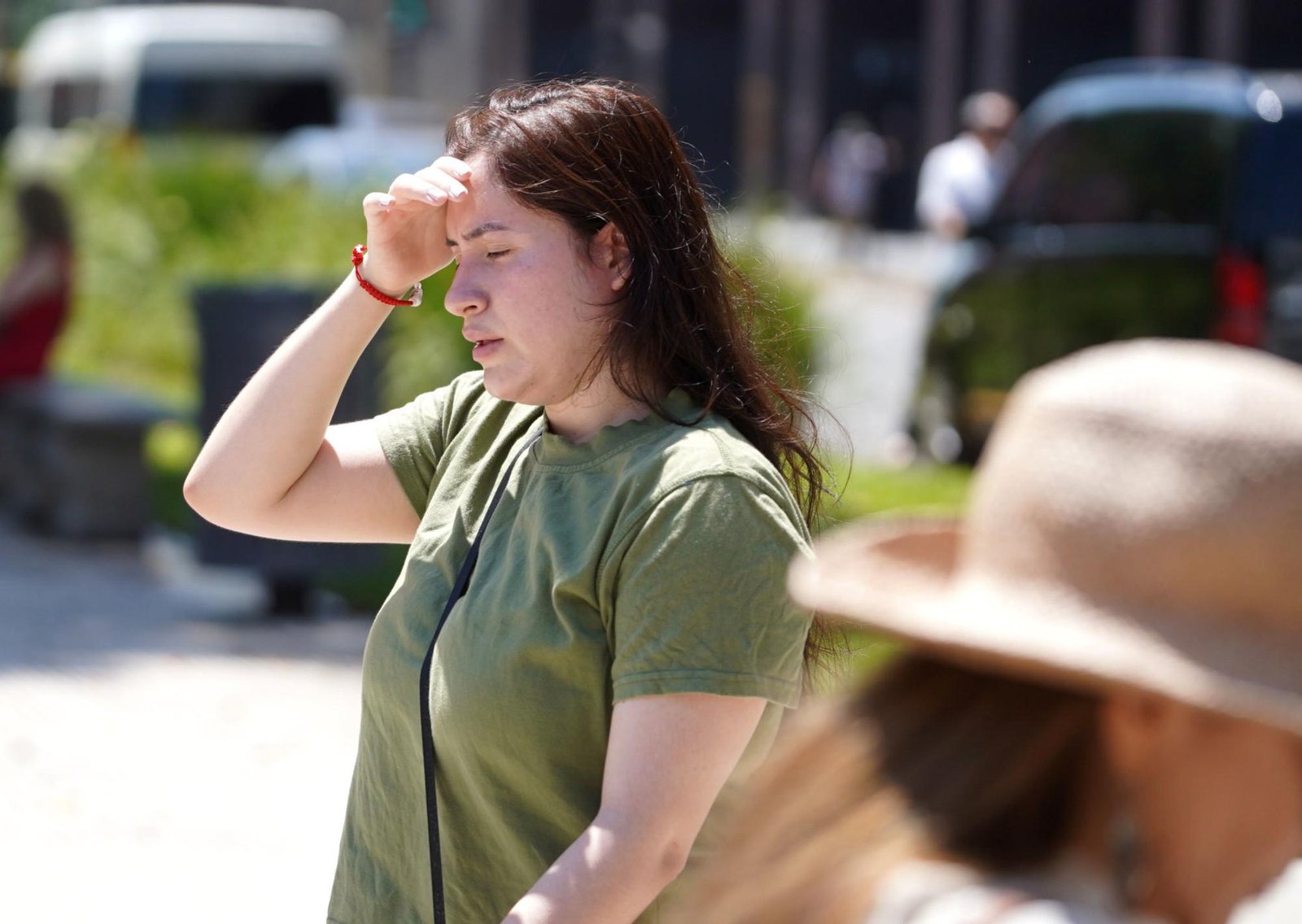 Sube la temperatura en CABA, hay tres provincias con alerta roja por calor extremo y 12 con aviso por tormenta
