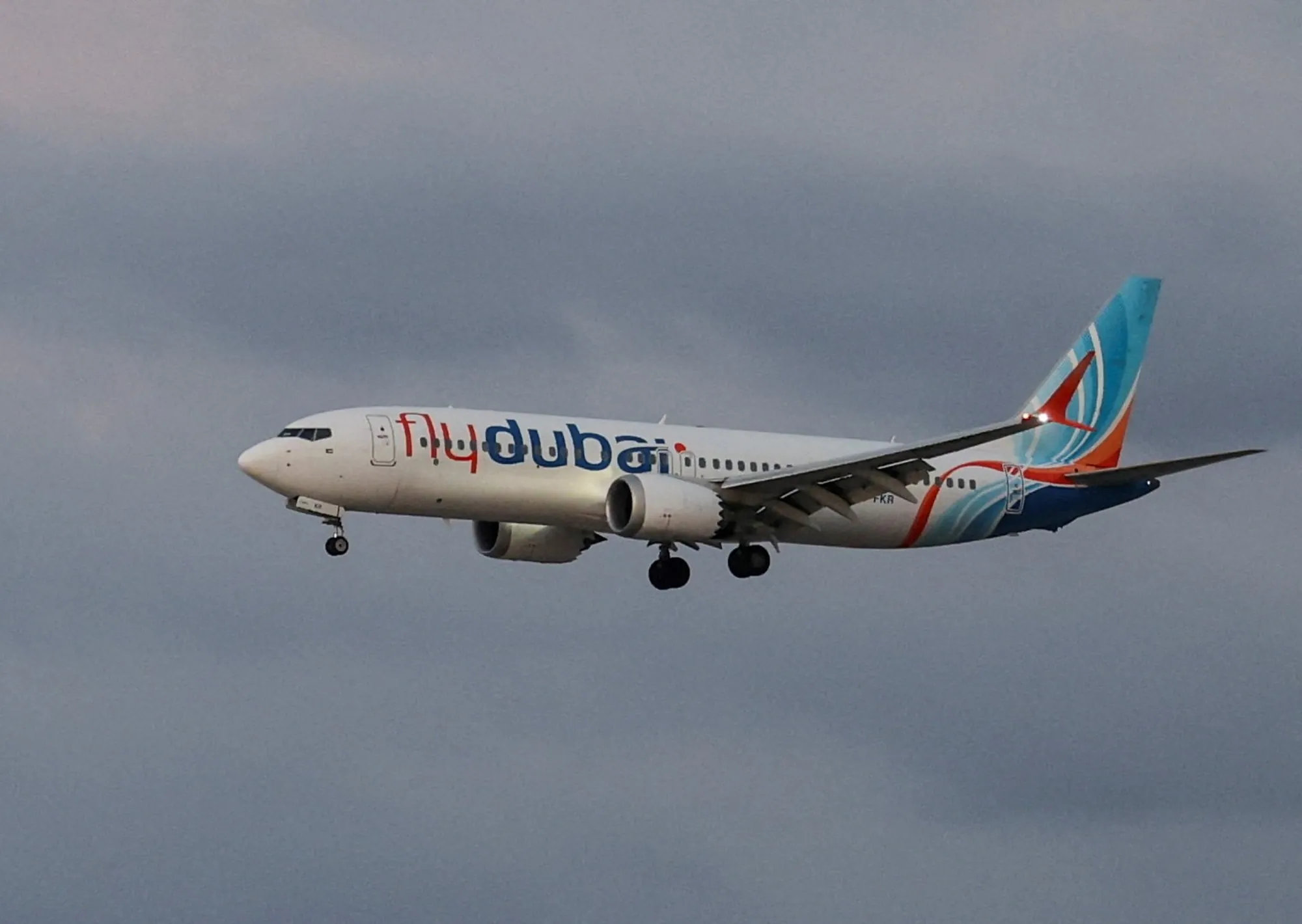 Flydubai: Emiratos Árabes asegura que el copiloto del vuelo que iba hacia Israel planeó "un acto terrorista"