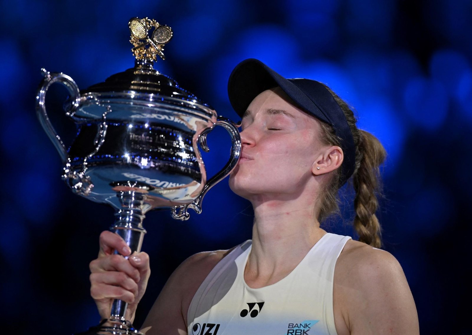 Abierto de Australia: Elena Rybakina le ganó una batalla tremenda a Aryna Sabalenka y se coronó en Melbourne