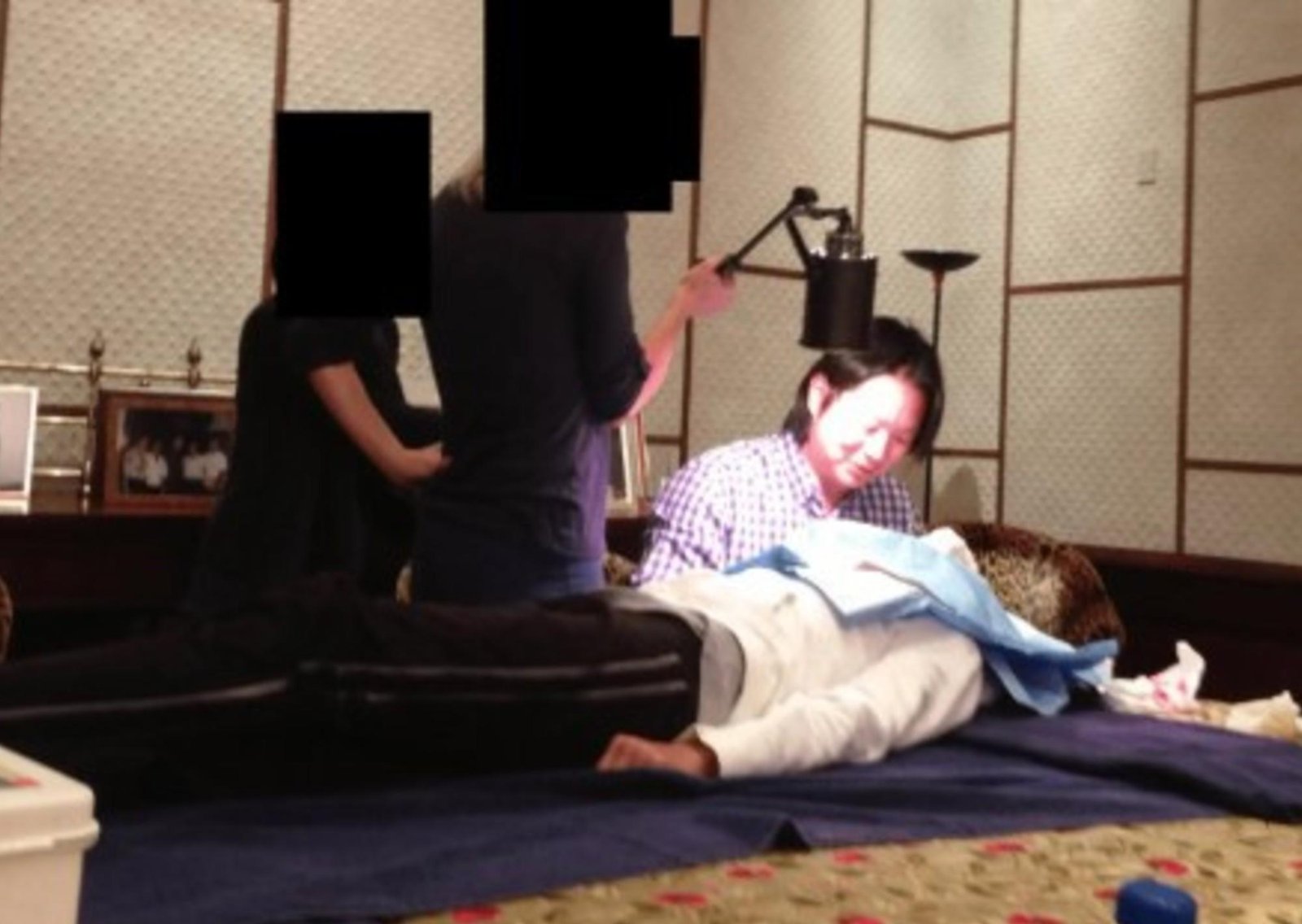 Médicos de élite respondían a Jeffrey Epstein al atender a sus "chicas"