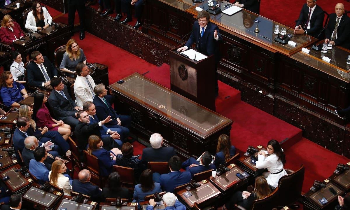 Un discurso revulsivo que estuvo a punto de desmadrar la Asamblea Legislativa