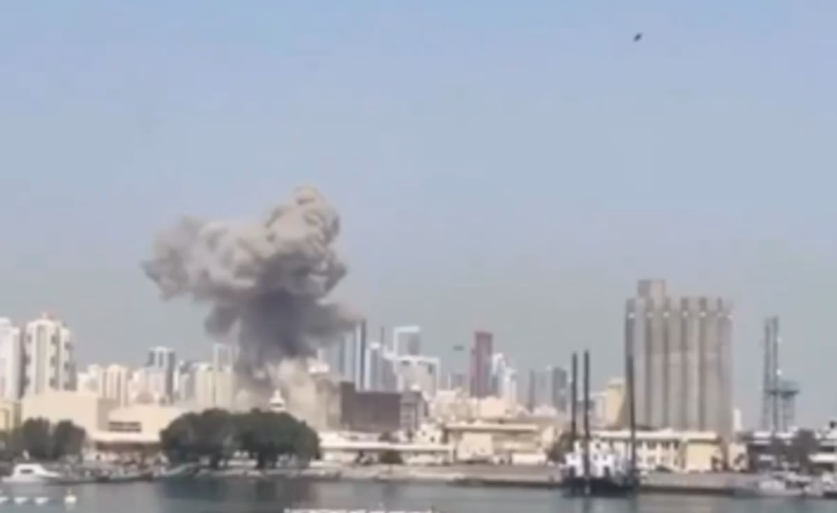 Reportan explosiones en Abu Dabi, Qatar y Bahréin, donde hay bases militares de Estados Unidos