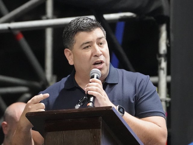 La CGT pide que el Gobierno la convoque a negociar la reforma laboral: вЂњEs regresiva y va a contramano de lo que hace Estados UnidosвЂќ