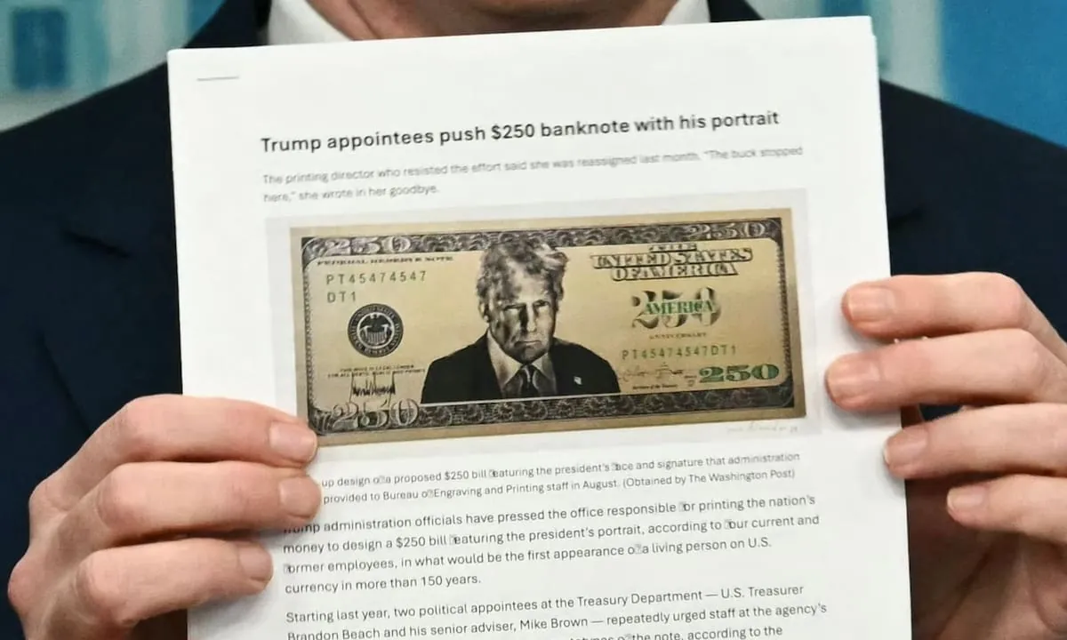EE.UU. avanza en la creación de un billete de 250 dólares con la cara de Trump