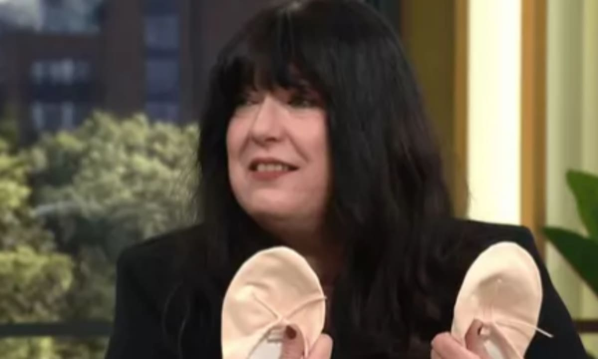 Tiene un raro trastorno que provoca que “compre mientras duerme” y adquiera objetos insólitos