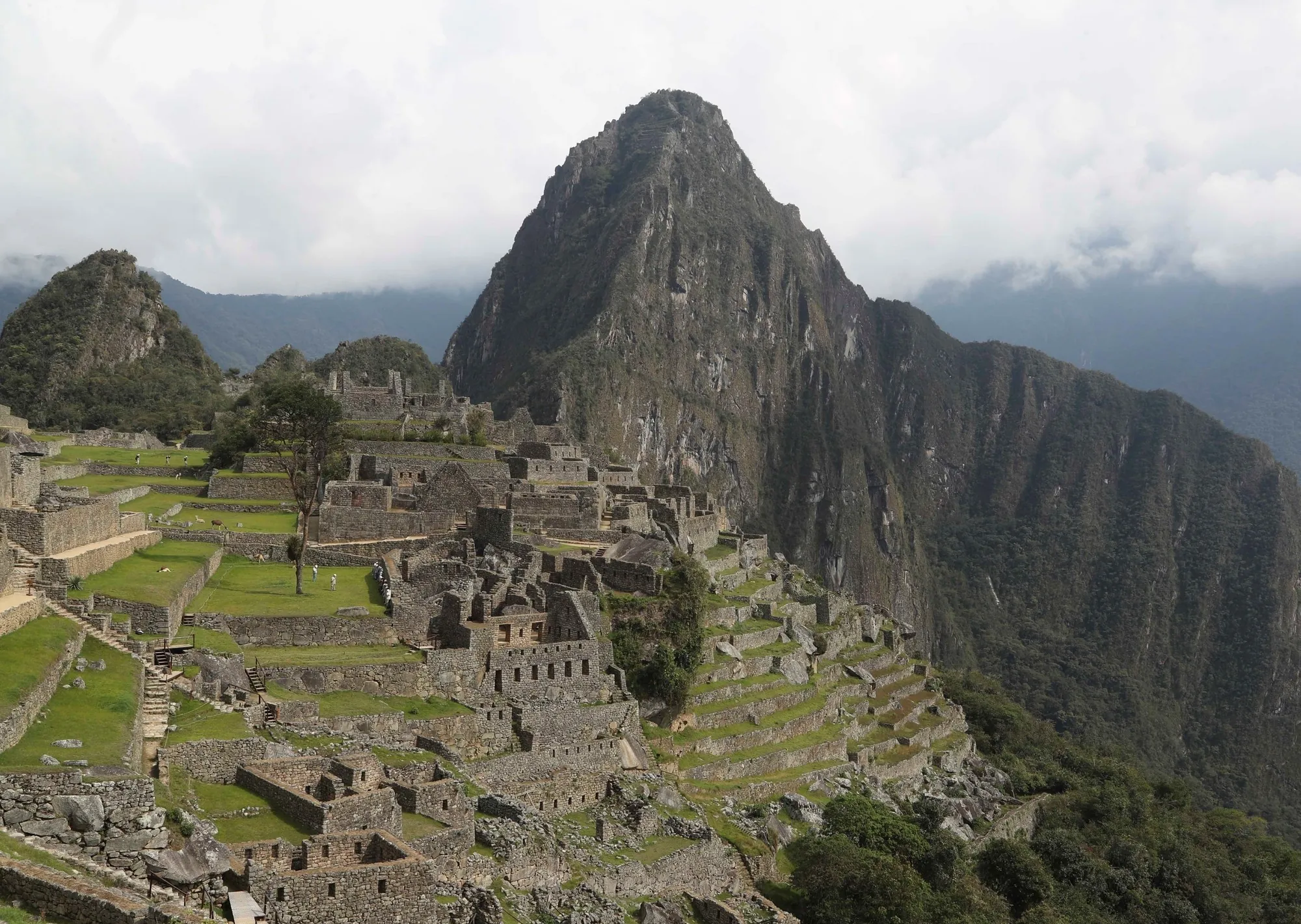 Machu Picchu podría dejar de ser Nueva Maravilla del Mundo por la inestabilidad política de Perú