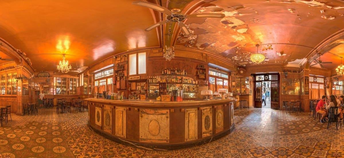 Tiene 200 años y supo ser bar preferido de Picasso y Dalí en España: esta era la especialidad por la que siempre volvían