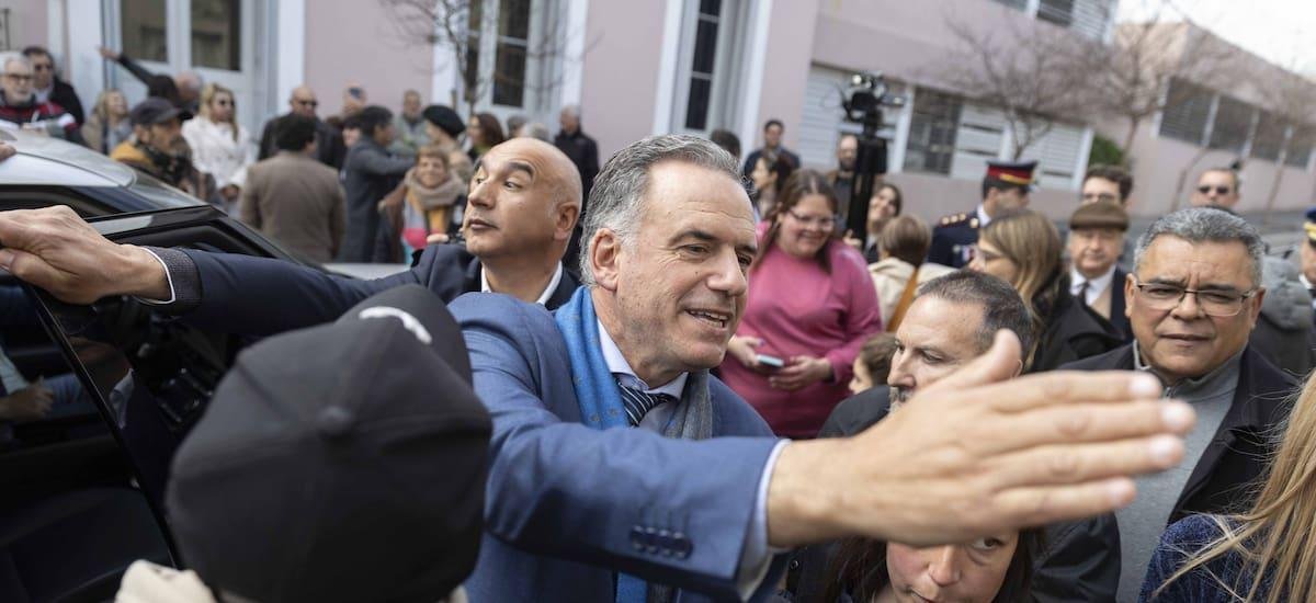 Dos encuestas marcan que desaprobación de Orsi supera a la aprobación