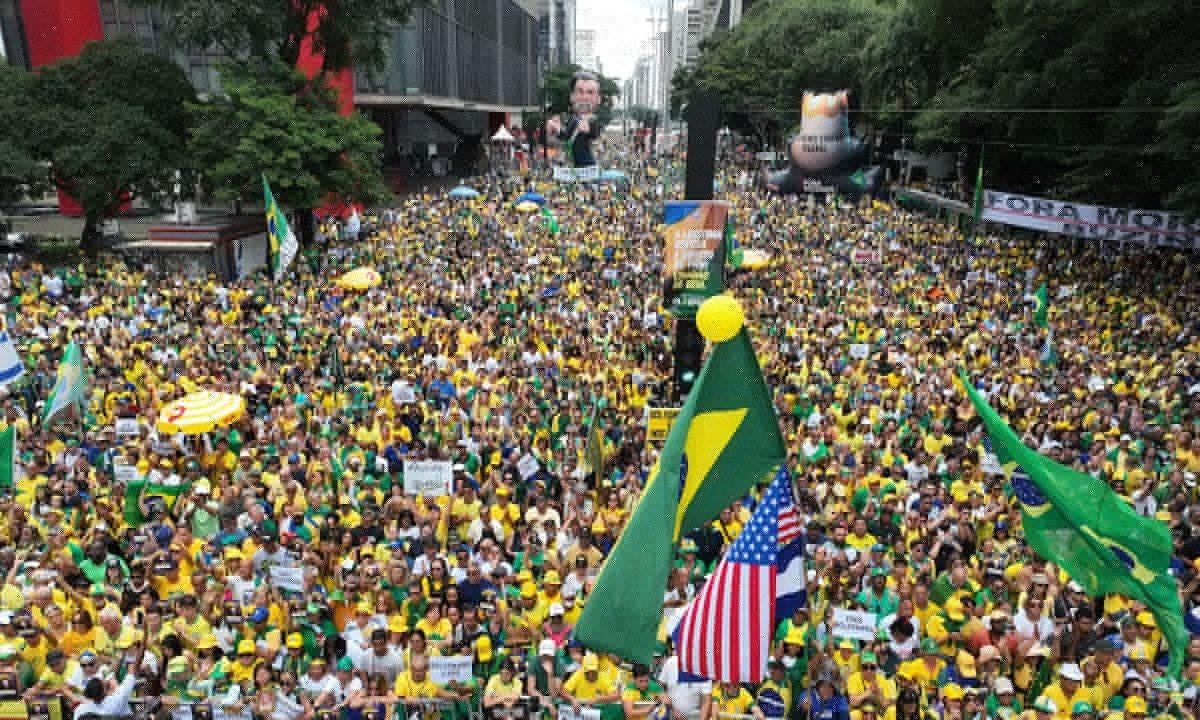 Simpatizantes de Bolsonaro se manifiestan contra Lula en diversas partes de Brasil