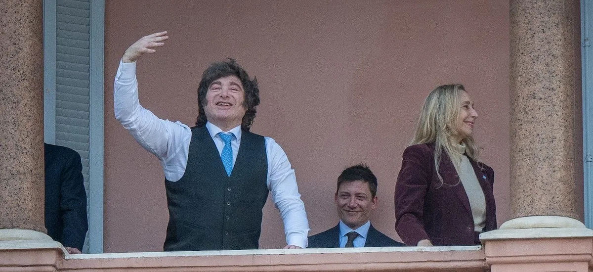 Milei habló de la bandera que mostraron los jugadores de la Selección: "Las Malvinas son argentinas y las vamos a recuperar en el plano diplomático"