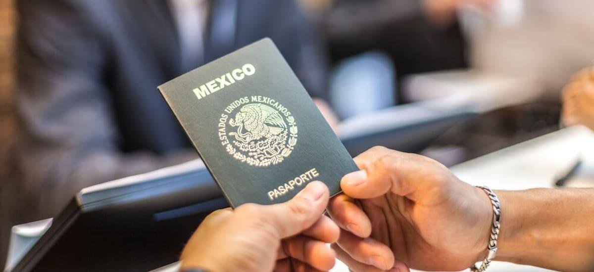 El pasaporte mexicano pierde poder y 4 nuevos países exigirán visa en 2026: descubre a dónde ya no podrás ir sin trámites