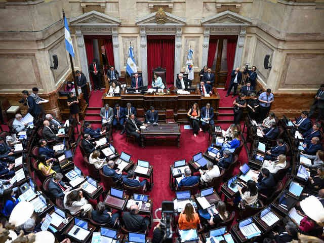 Los senadores viajan al exterior un 90% menos que hace 10 años: quiénes salieron del país en 2025 y a dónde fueron