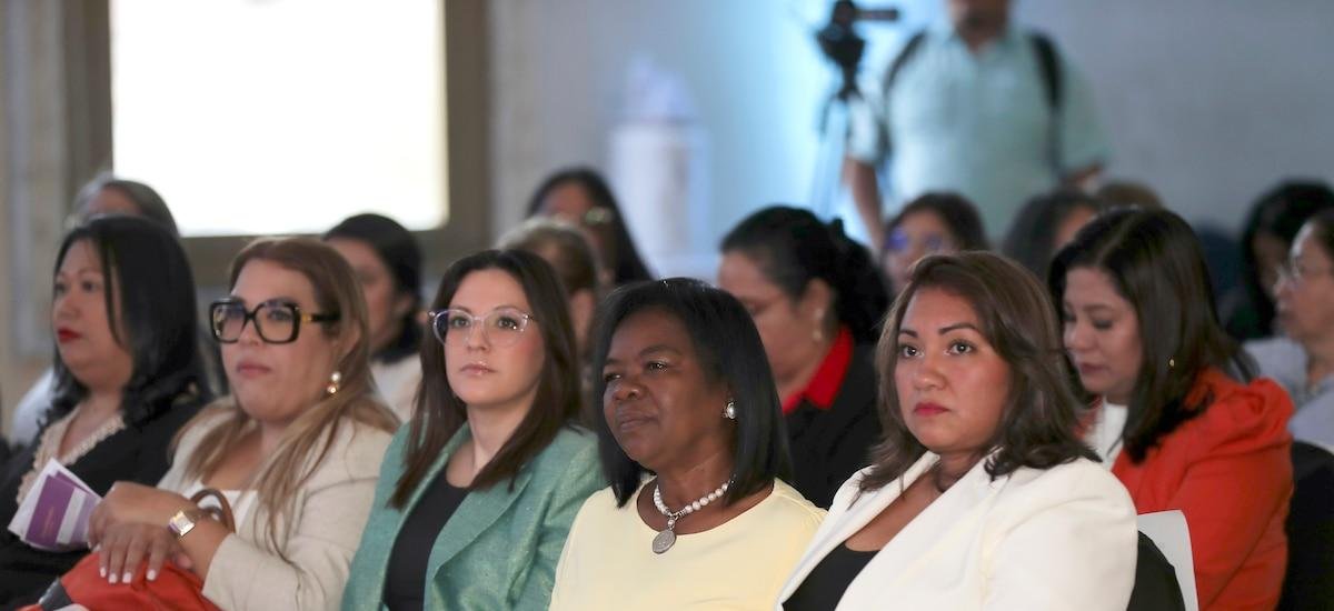 Las mujeres en Honduras son mayoría, pero muy pocas ocupan cargos de elección popular